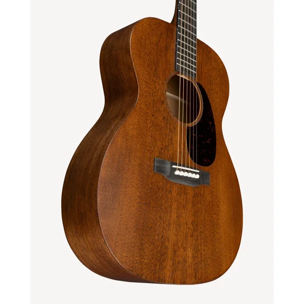 C.F. Martin Martins 000-17 (2025)